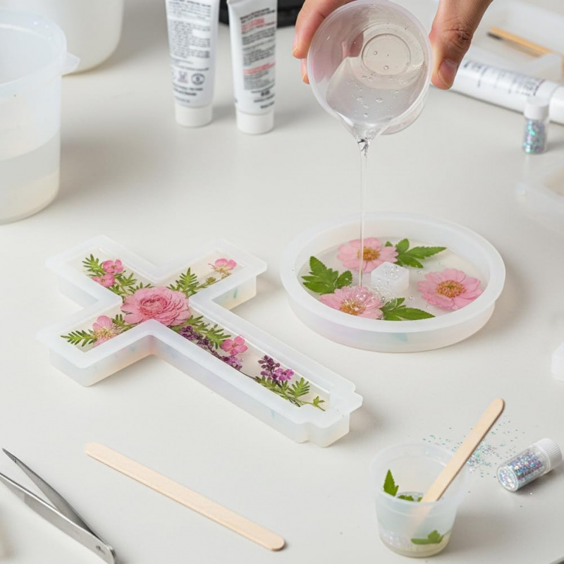 Two silicone molds with a base - đánh giá và giá Candle Making Items